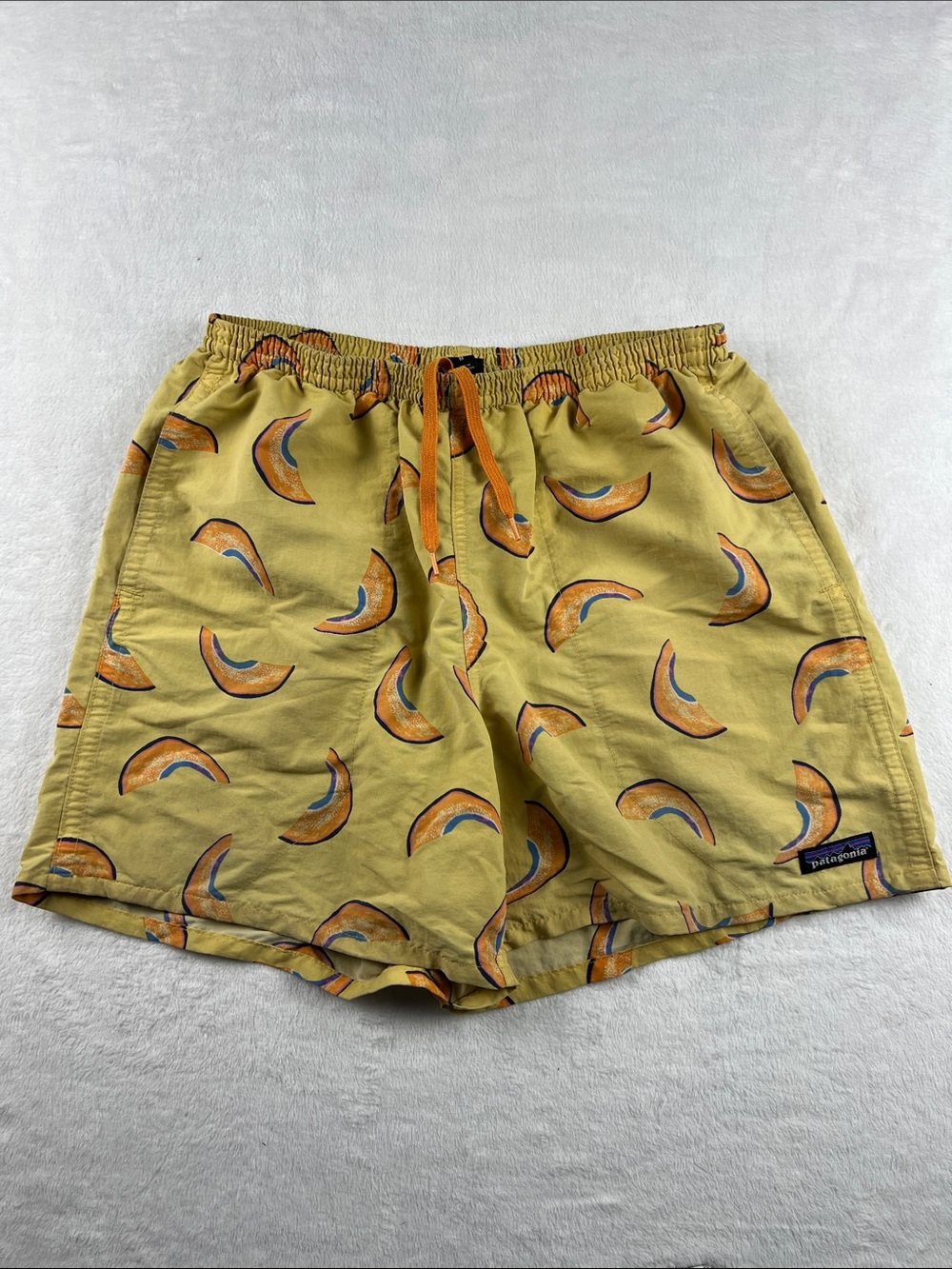 Patagonia Baggies Shorts Mens M 5" Melons Surfboard Yellow Print Swim Trunks